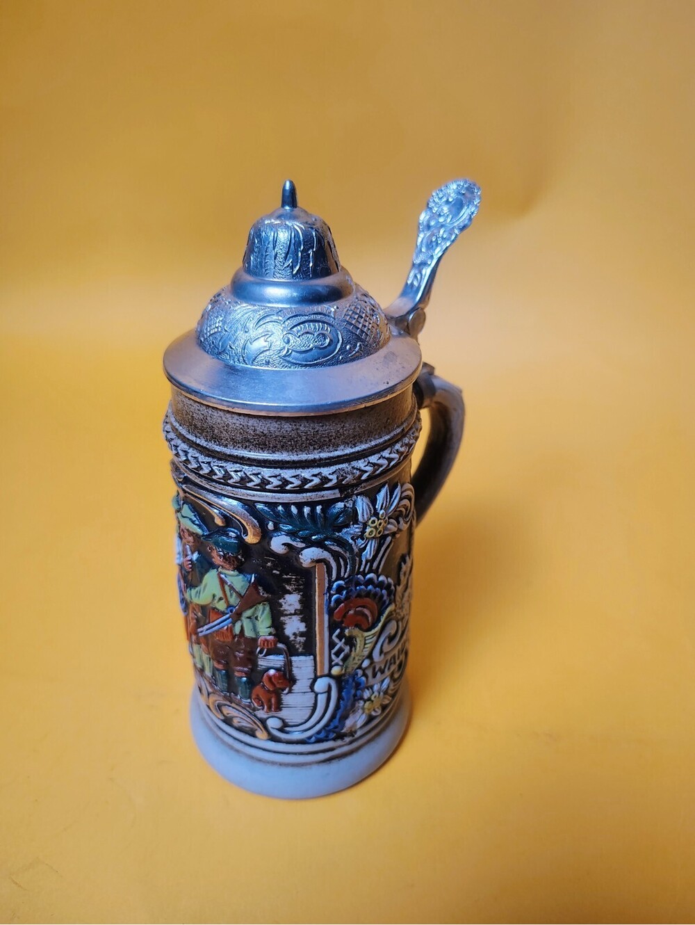 Vintage Original Gerz Waidmannsheil Beer Stein Relief Pewter Lid Germany R 21